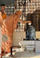 Jalabhisheka and Shodashopachar Puja by HH Swamiji at Shri Shivakrishna Mandir, Hubballi (26 Feb 2025)